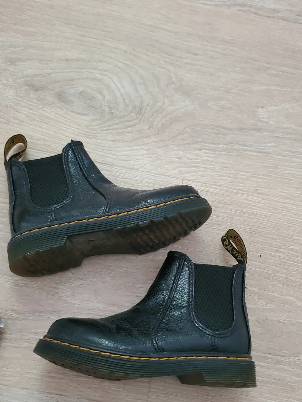 Dr. Martens Toddler Black Chelsea Boots Elastic Zip Sz9